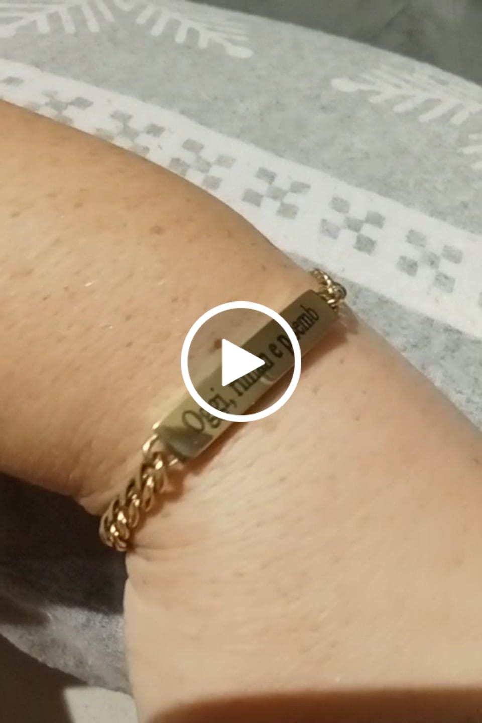 Customer video review of Bracciali per Coppia Personalizzati con Incisione ✦ Unione Eterna