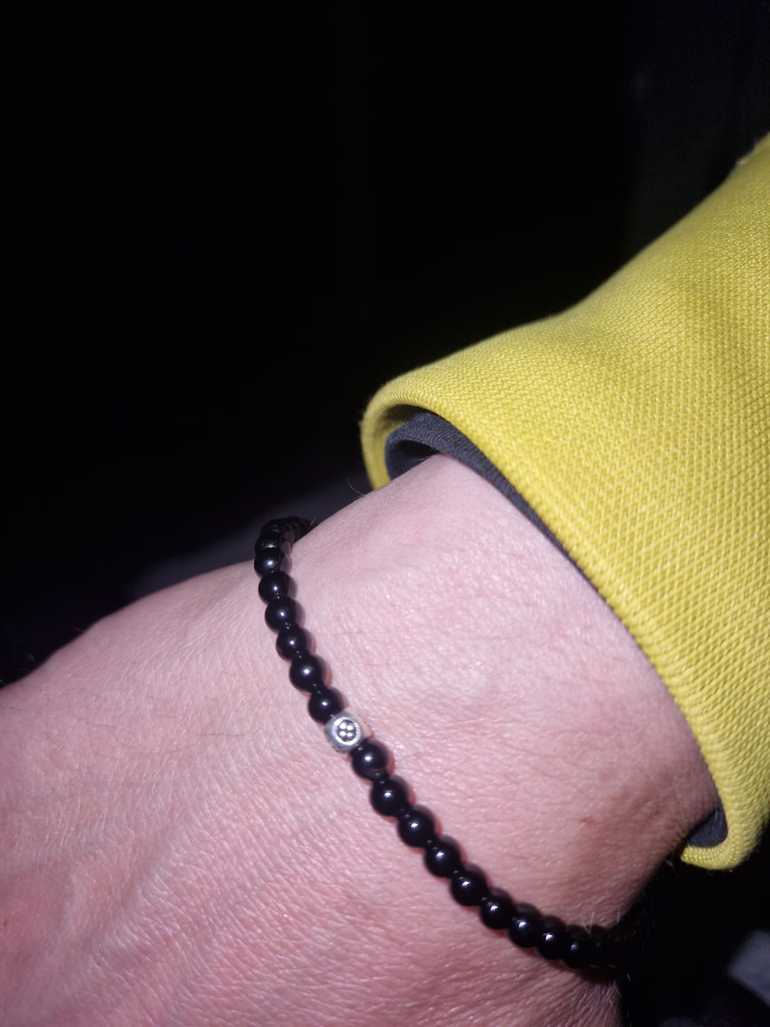 Customer photo review of Obsidian Armband - Perlen