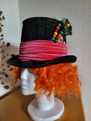 Customer photo review of Hutmacher Hut Alice In Wonderland Johnny Depp Mad Hatter Hutmacher Cosplay Zylinde