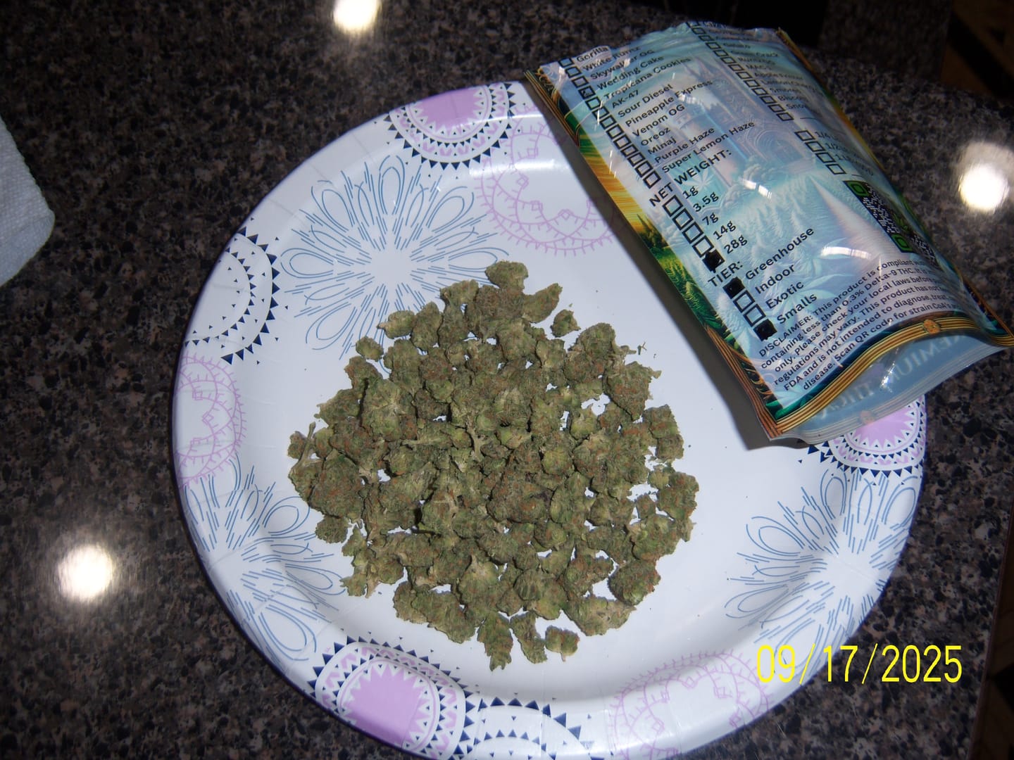 Customer photo review of Wedding Cake - Greenhouse THCA (Smalls)