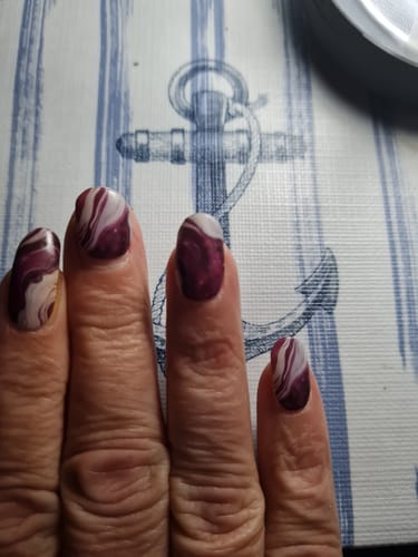 Elke B. review of UV Gel: Raspberry Marble image 1 out of 1