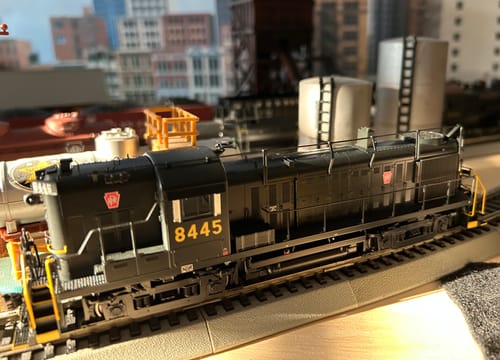 Customer photo review of Bowser HO 25240 Alco RS3 Hammerhead High Hood Locomotive ESU, Pennsylvania Railroad #8445 (DCC and LokSound Equipped)