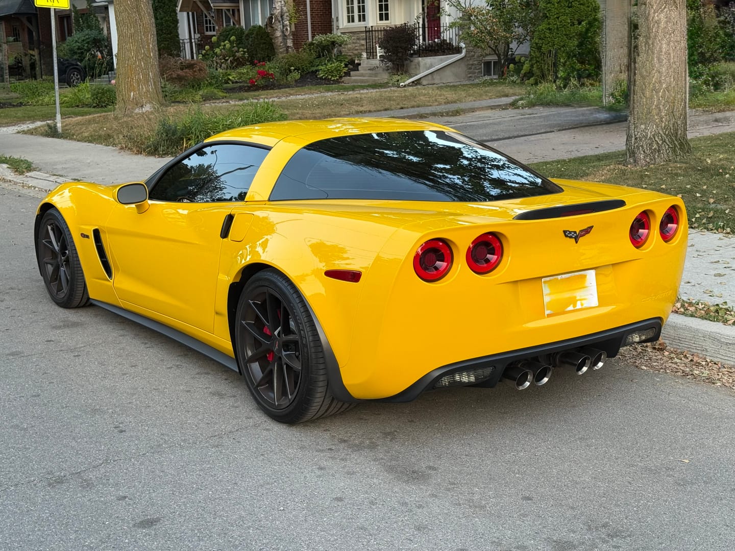 Customer photo review of Corvette C6 Grand Sport / Z06 Front Splitter Lip & Side Skirts Rocker Panels