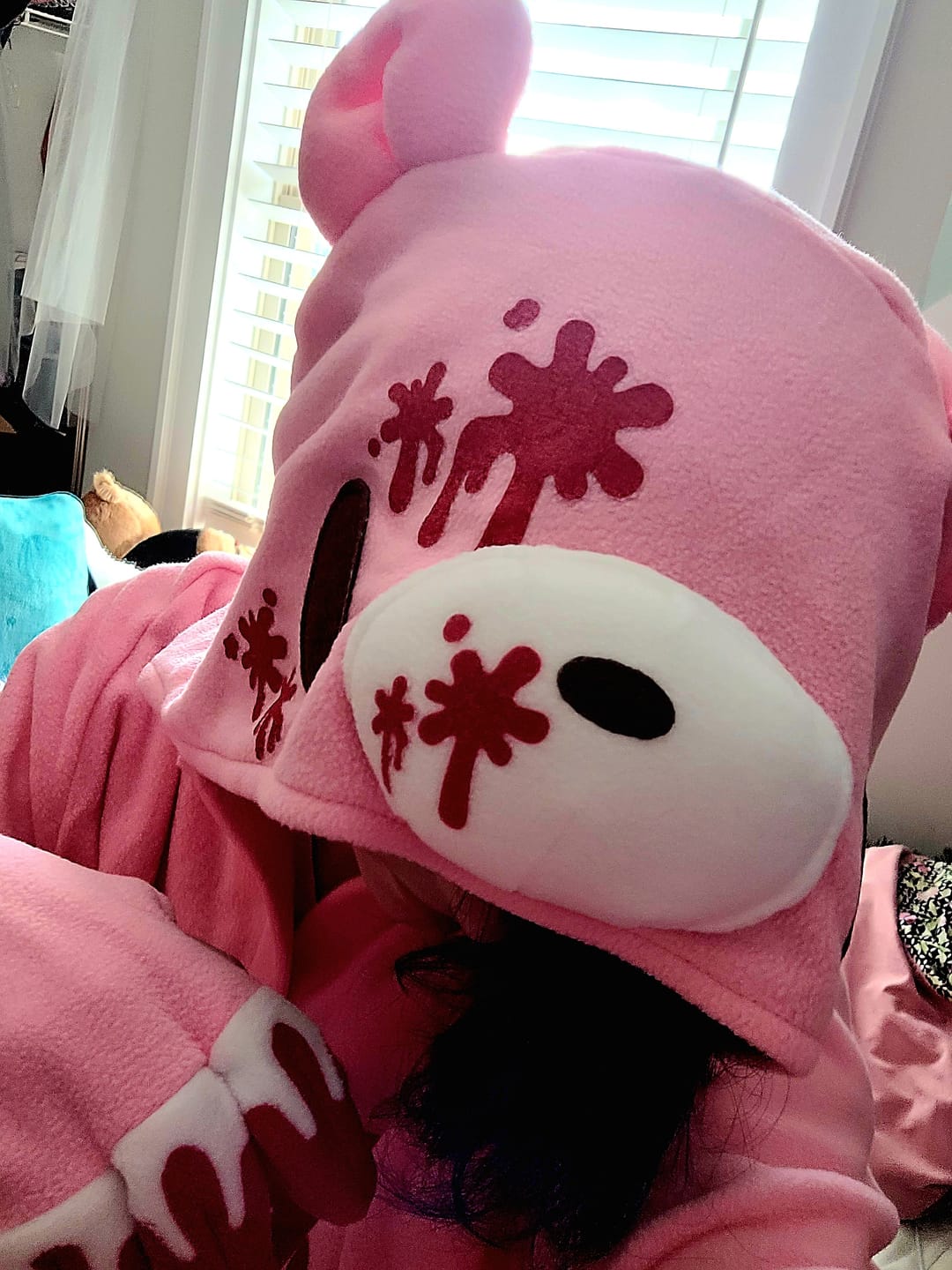 Customer photo review of Gloomy Bear DELUXE Kigurumi PINK
