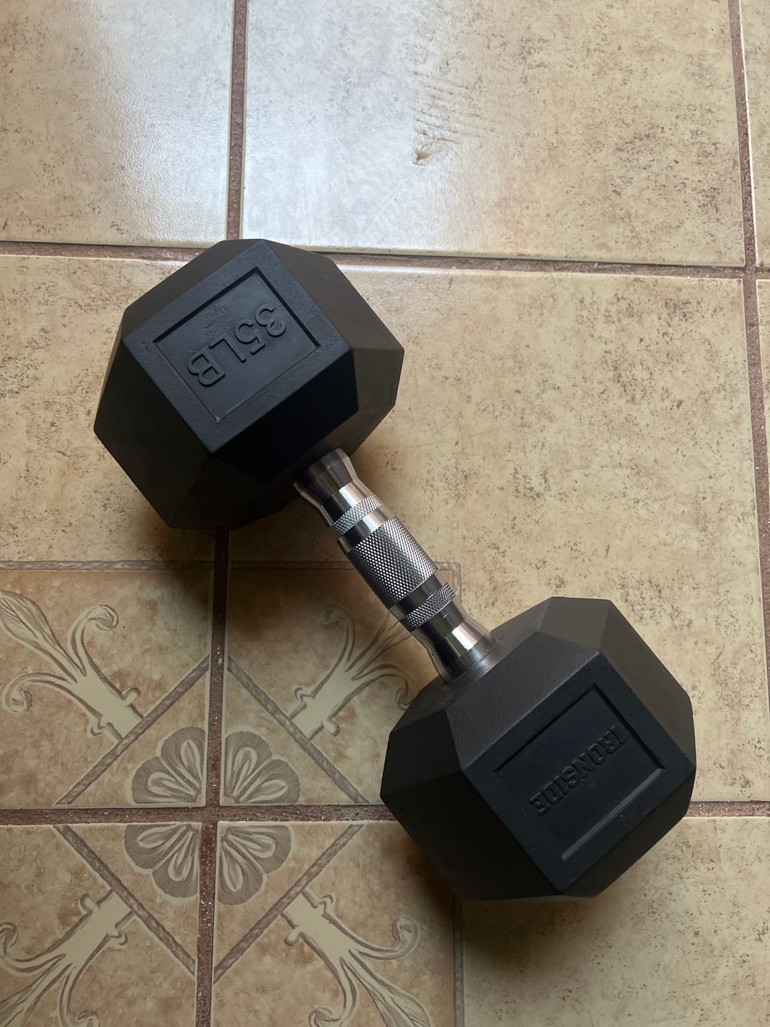 Customer photo review of Mancuerna Hexagonal 5 a 100 lb IRONSIDE (unidad)