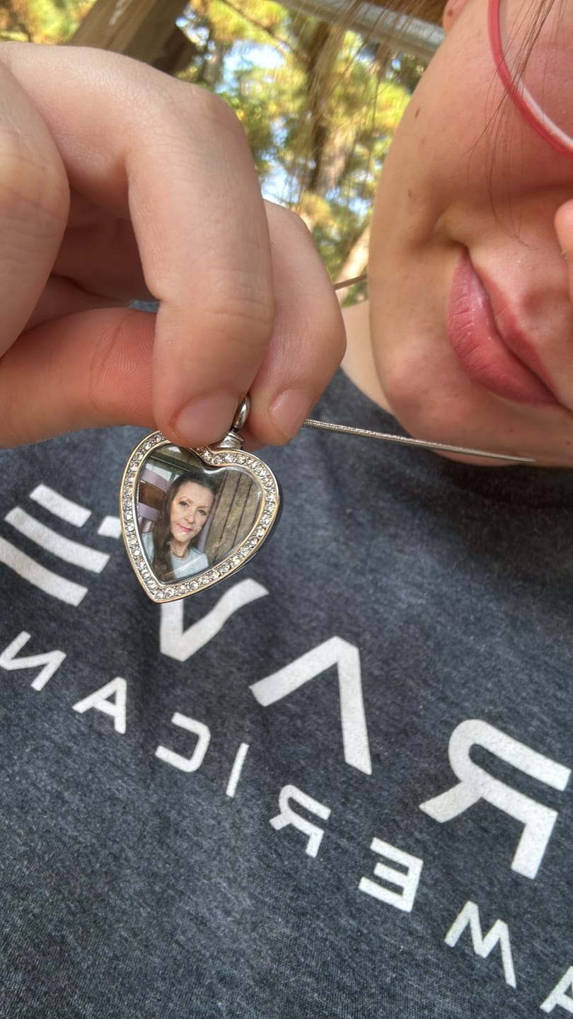 Customer photo review of Customized Urn Necklace for Ashes for Women/Men