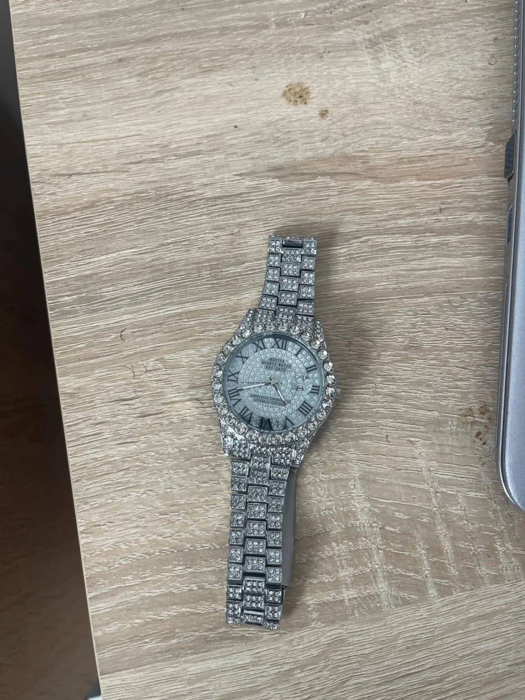 Customer photo review of Gold Tone Stainless Steel Mens Watch Complete Calendar Quartz — Gold | KIMLUD
