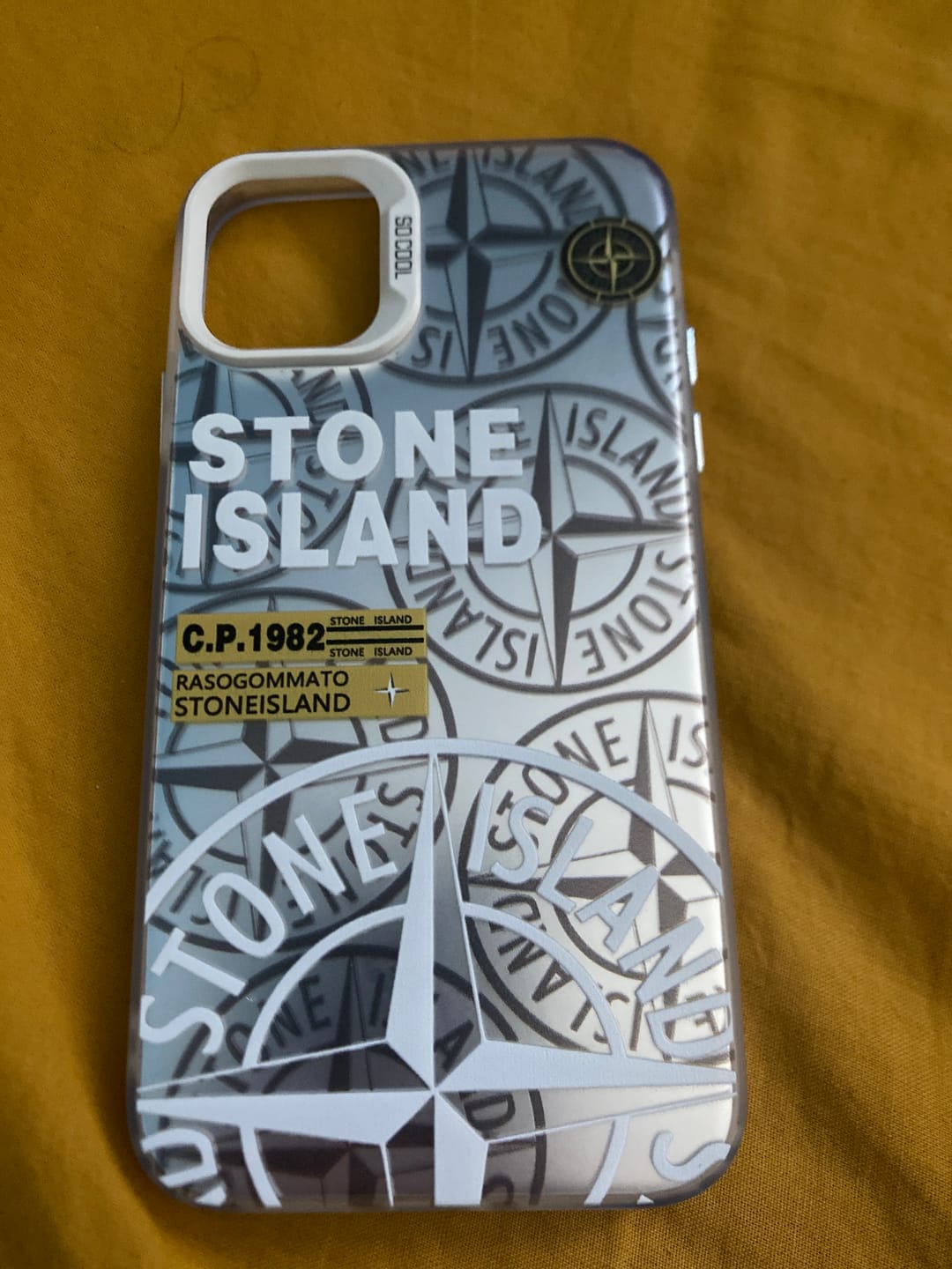 Customer photo review of Coque Stone Island