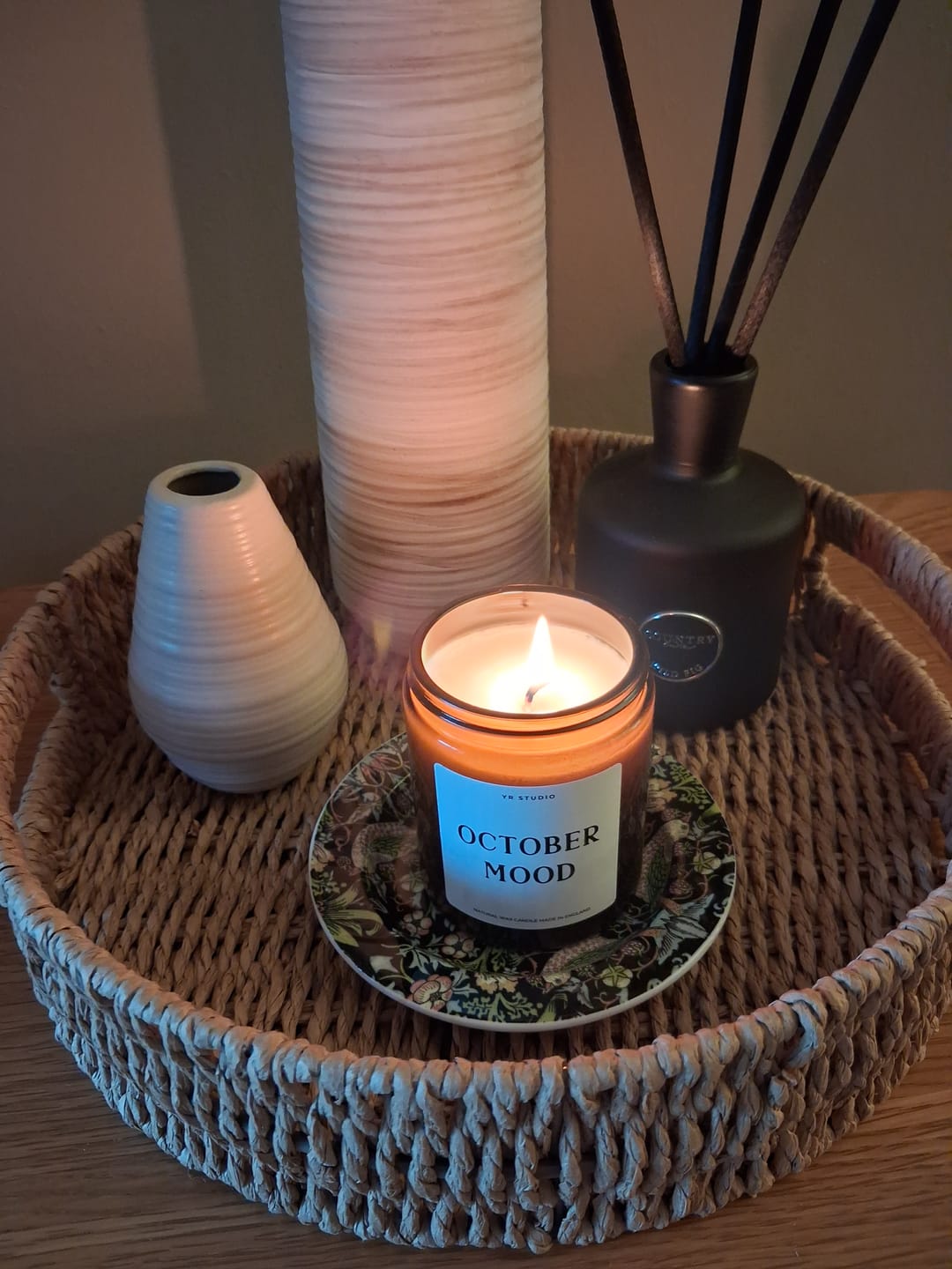 Customer photo review of "October Mood" Halloween candle