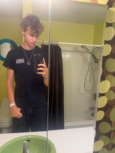 Customer photo review of Vitruvian Da Vinci Necklace