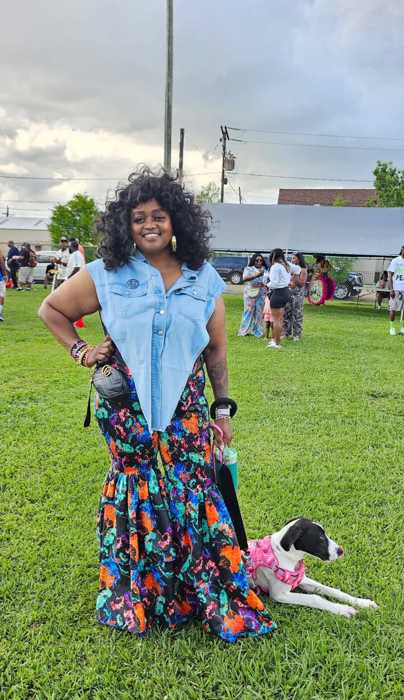 Customer photo review of Kimi Women's African Print Bell Bottom Pants