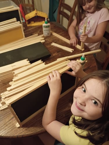 Customer photo review of MayBee Hives 10 Frame 4 Layer Cedar Wood Beehive Dipped in 100% Beeswax, Include 2 Deep Bee Boxes 2 Medium Super Bee Boxes with Pine Wooden Frames and Beeswax Plastic Foundation,Complete beehive kits