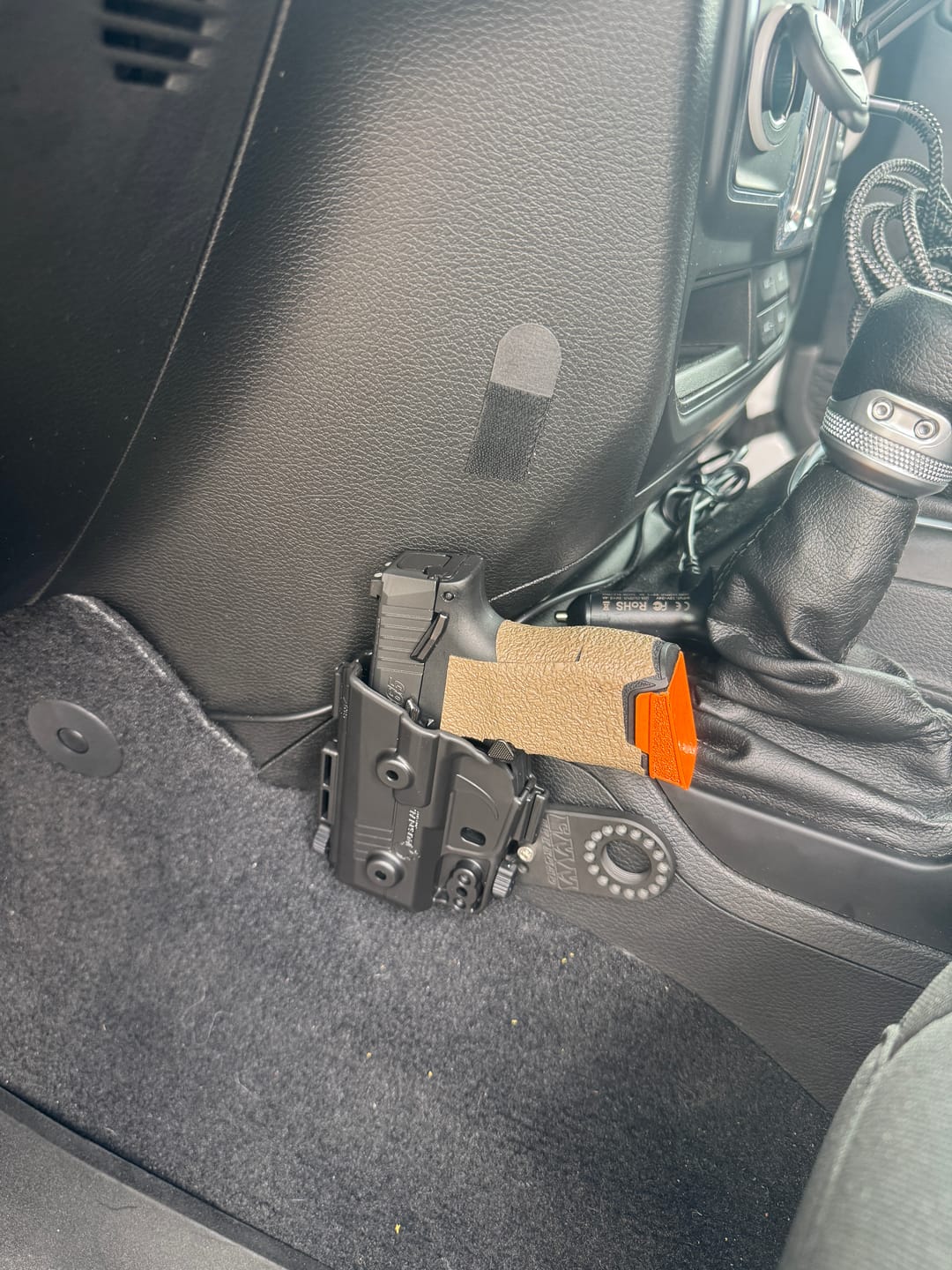 Customer photo review of JL/JLU UNIVERSAL ACCESSORY MOUNT