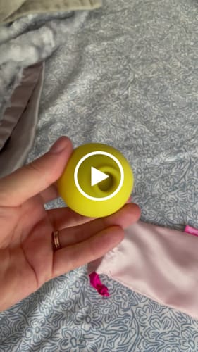 Customer video review of Lem Clitoral Massager