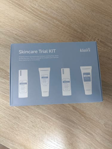 Customer photo review of Dear Klairs Box