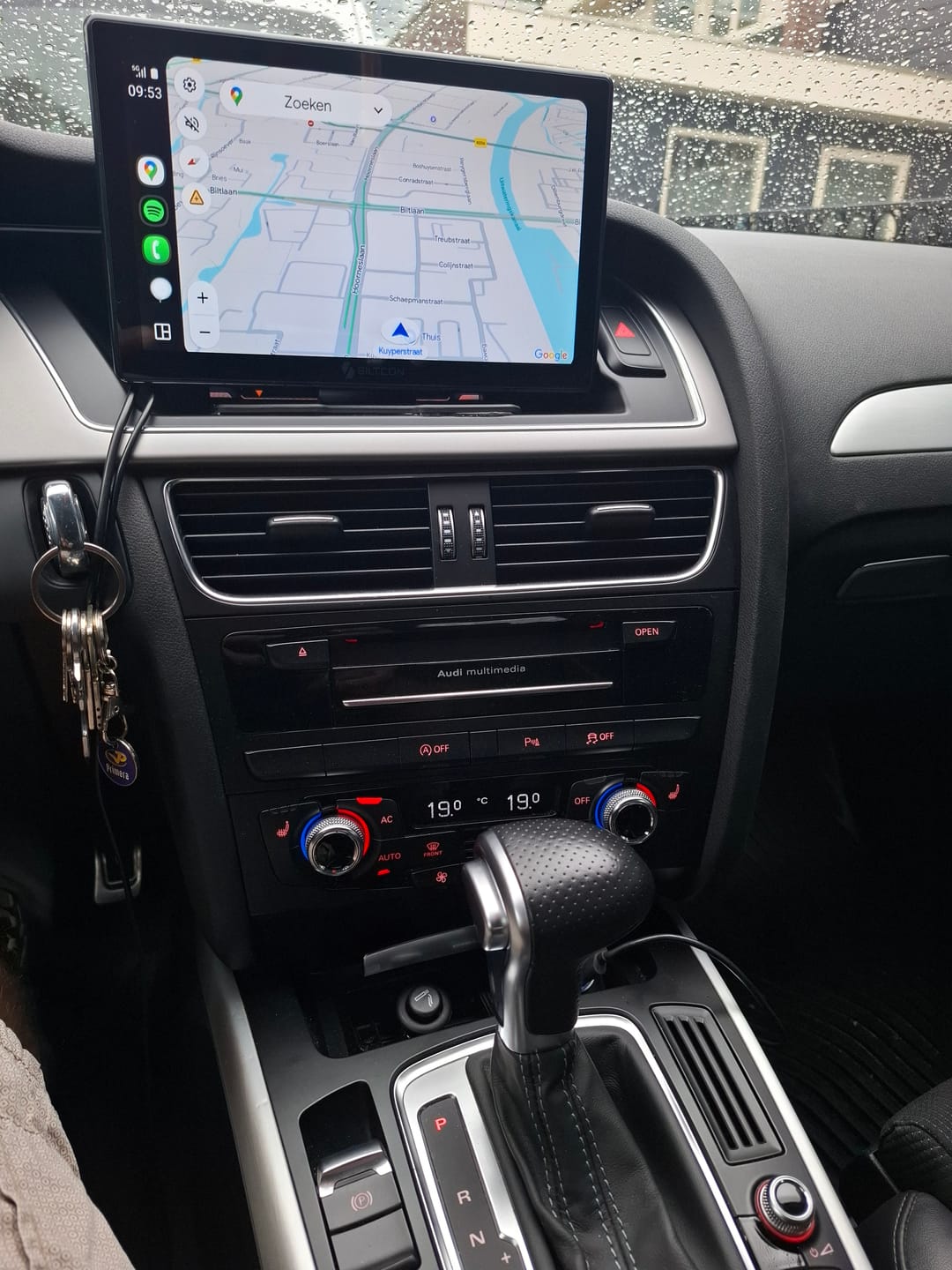 Customer photo review of Siltcon® 9”  Carplay / Android Auto Scherm