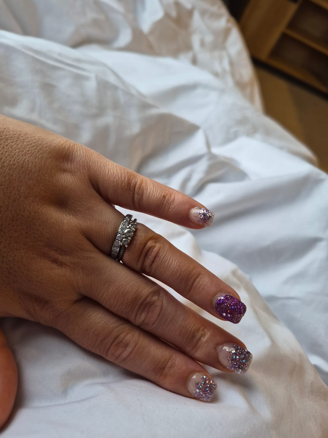 Customer photo review of White Gold 3mm Full Glitz Ring