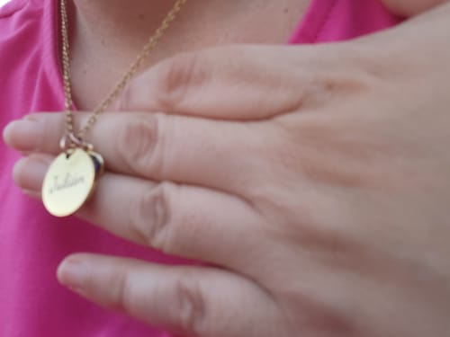 Customer photo review of Collar Personalizado  – Una Joya Única para un Amor Inolvidable