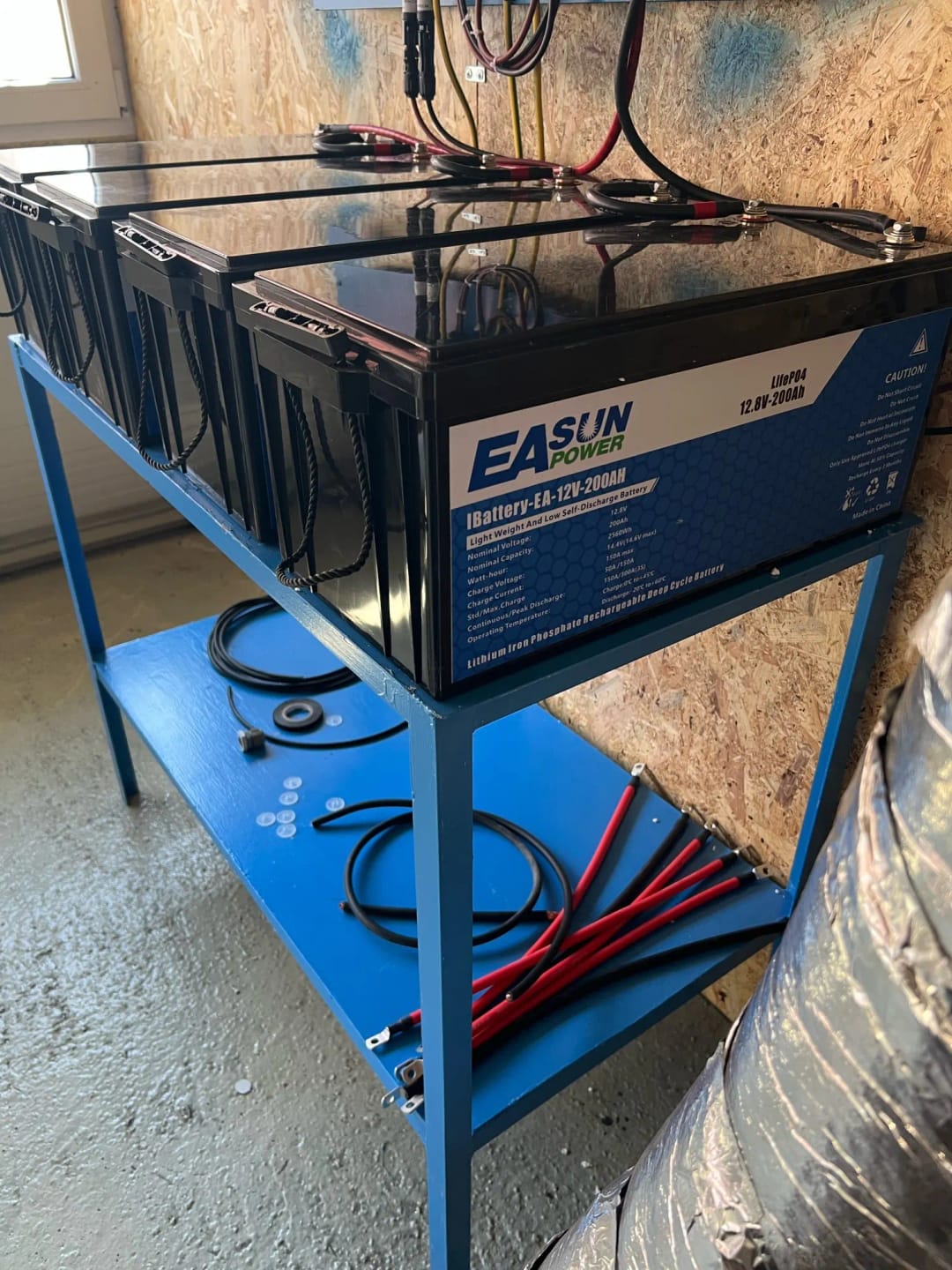 Customer photo review of 【0% IVA】Batteria EASUN 24V 100Ah LiFePO4 Litio Ferro Fosfato 25,6V Grado A Parallela