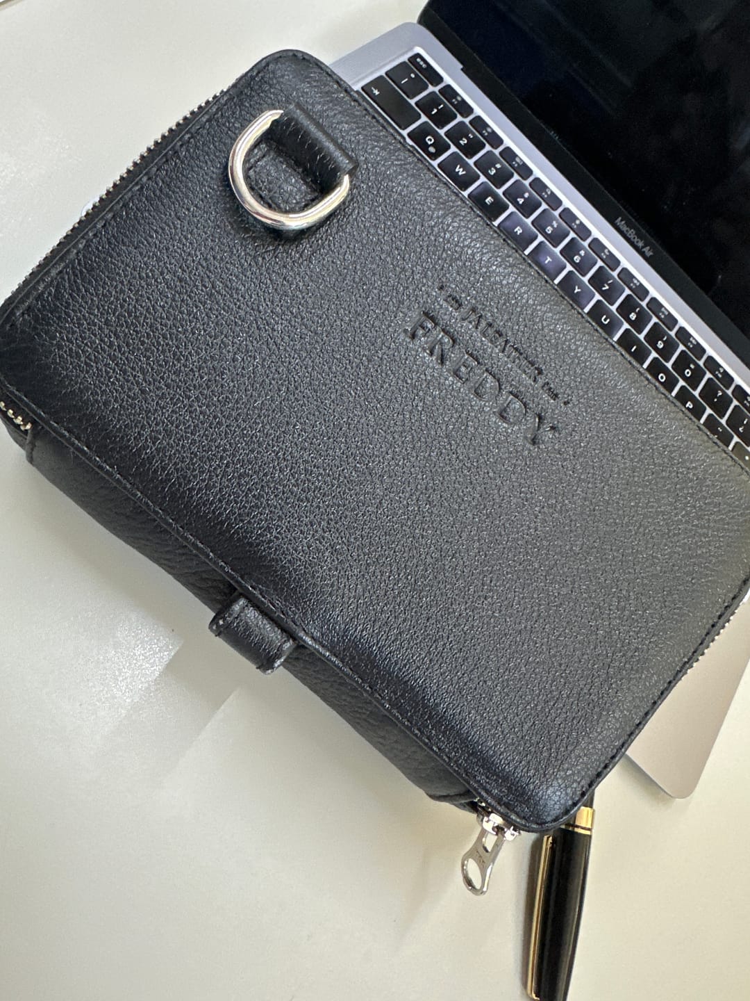 Customer photo review of Bandolera Santiago 2 Negra