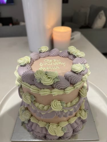 Customer photo review of mia mini cake