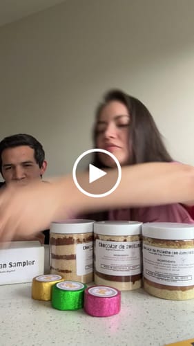 Customer video review of ChocoJar de almendra