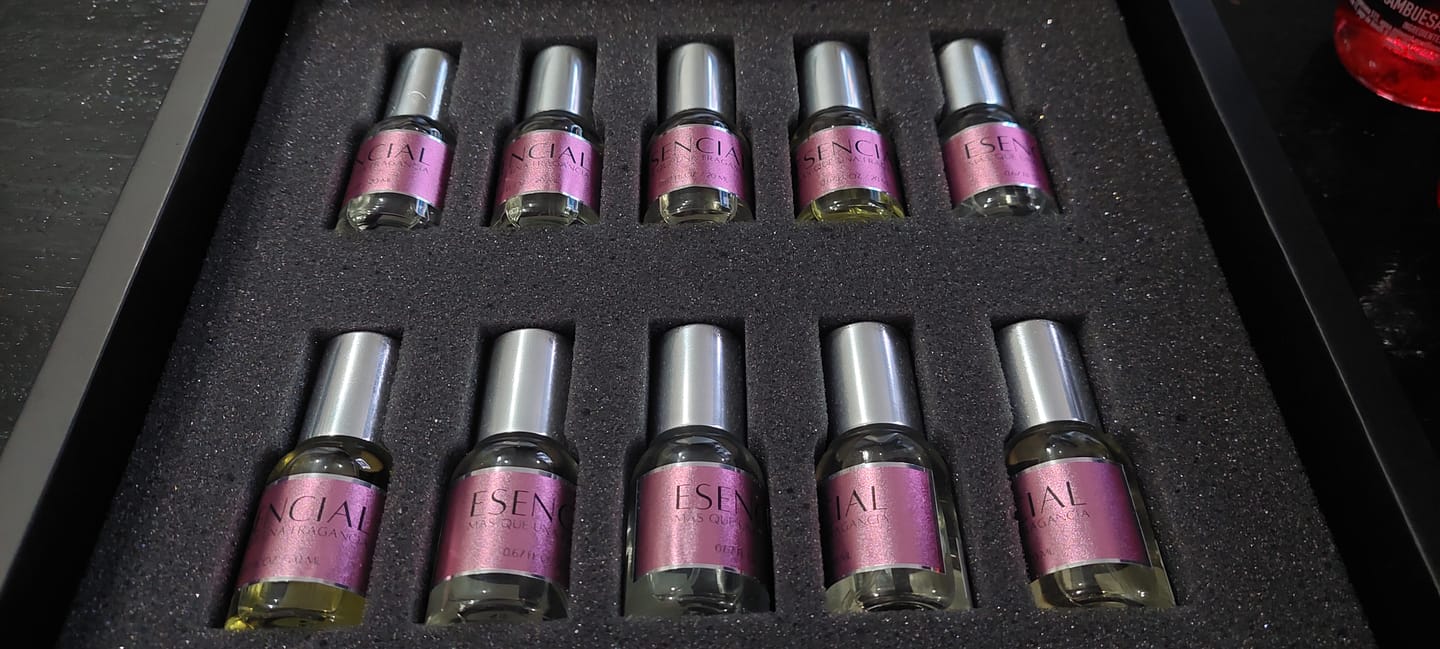 Customer photo review of Set "Más Vendidos Mujer" 10 Perfumes