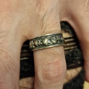 Customer photo review of Skull Smoke Ring