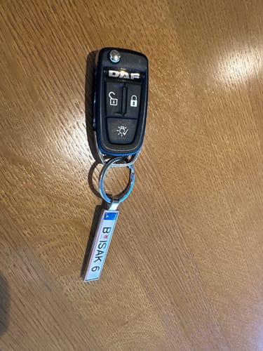 Customer photo review of Österreich Kennzeichen Schlüsselanhänger Mini Nummernschild Metall