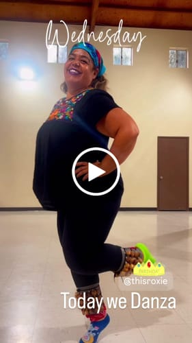 Customer video review of Turq Floreciendo Headwrap