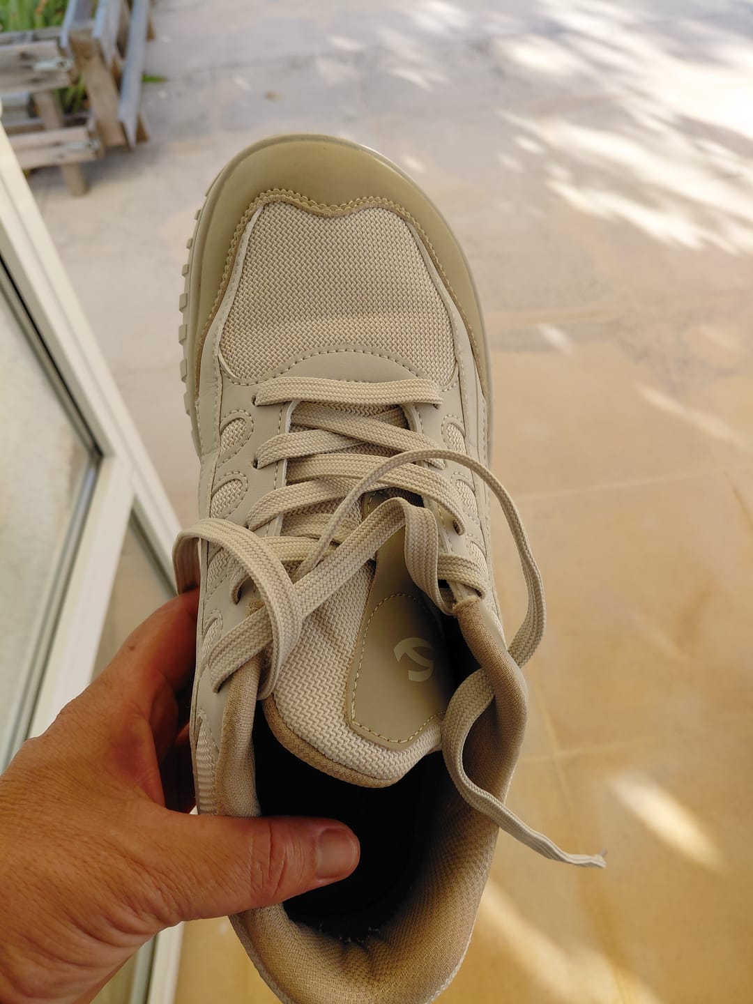 Customer photo review of Crest - Zapatos De Punta Ancha