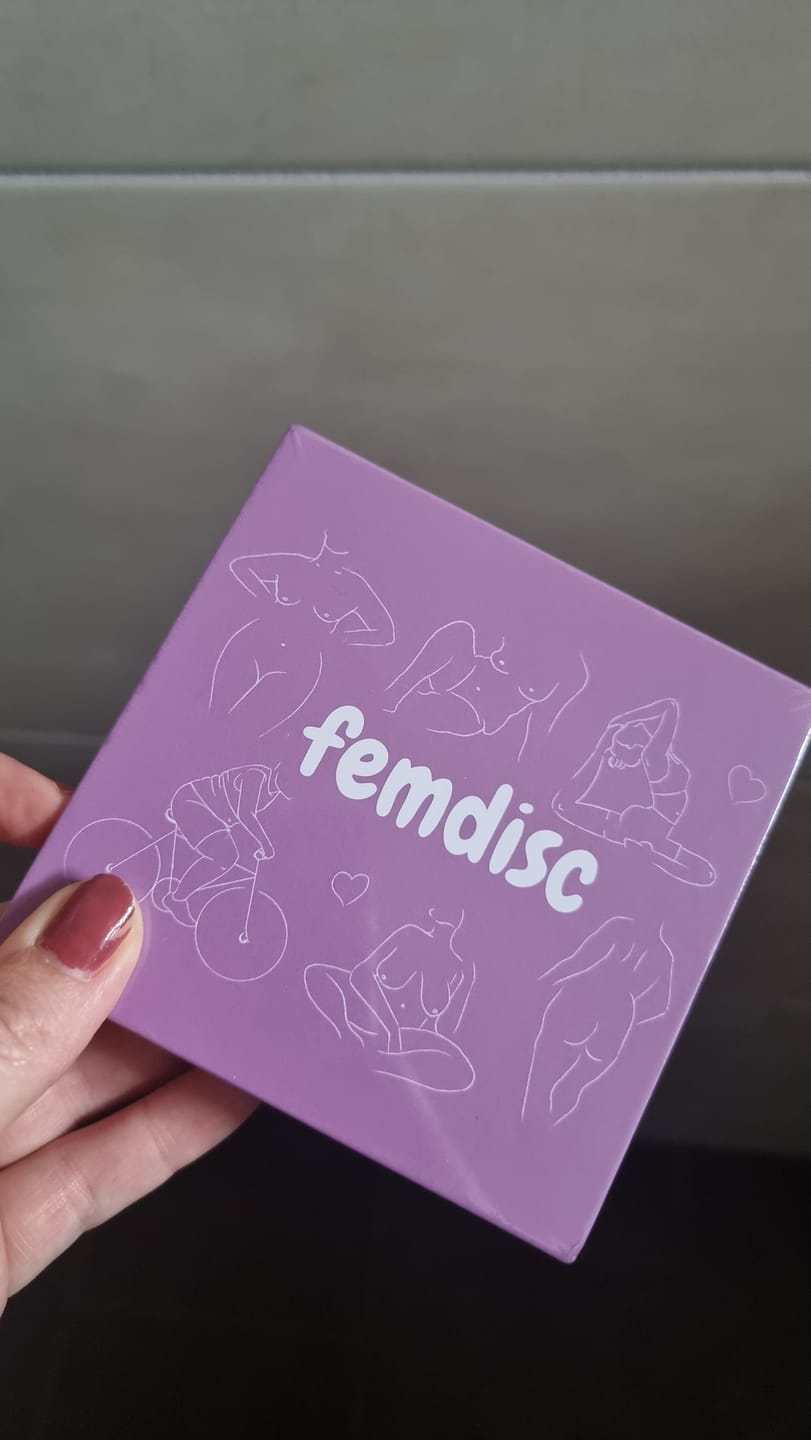 Customer photo review of femdisc Menstruationsscheibe mit Lasche