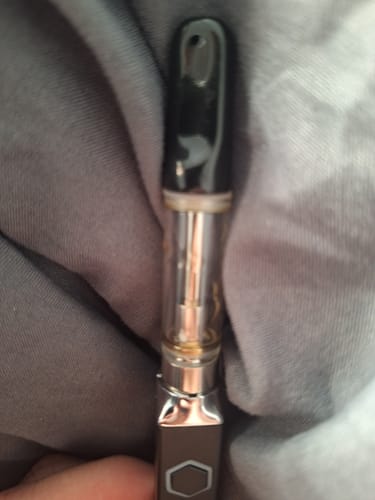 Customer photo review of THC HAWAIIAN HAZE Full Spectrum 510 Thread Vape Cartridge 1000mg 1 gram
