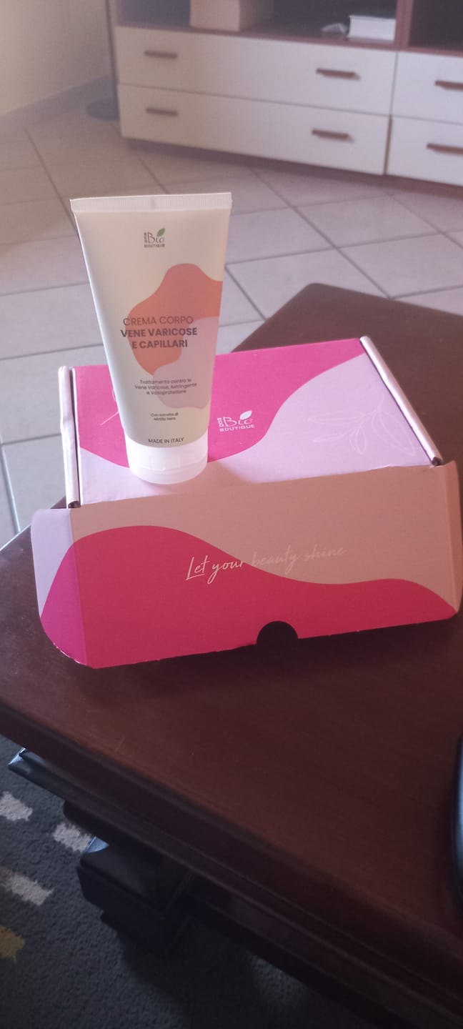 Customer photo review of Crema Vene Varicose e Capillari