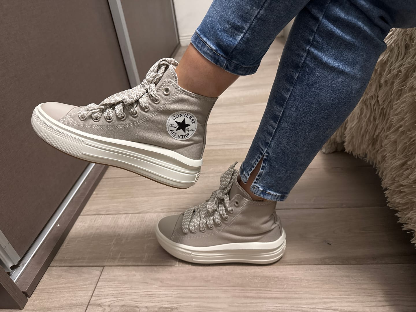 Customer photo review of Zapatillas Converse Chuck Taylor Move Hi Platform Beige