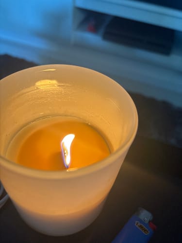 Customer photo review of Limited edition Wooden wick Candle - Pistachio sorbet 33