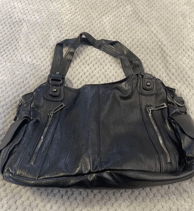 Customer photo review of Anna Crossbody Bag