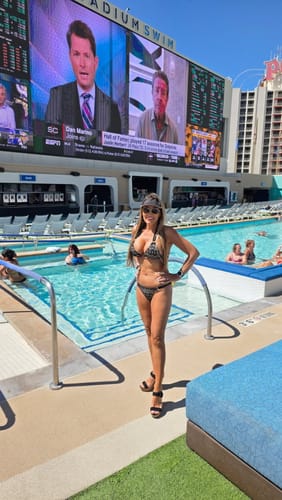 Customer photo review of Black Chevrons Top