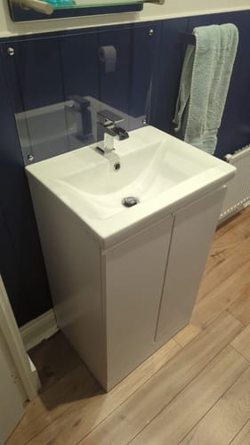 Customer photo review of Hudson Reed Urban 500mm Floor Standing 2-Door Vanity Unit & Basin 2 - Satin White