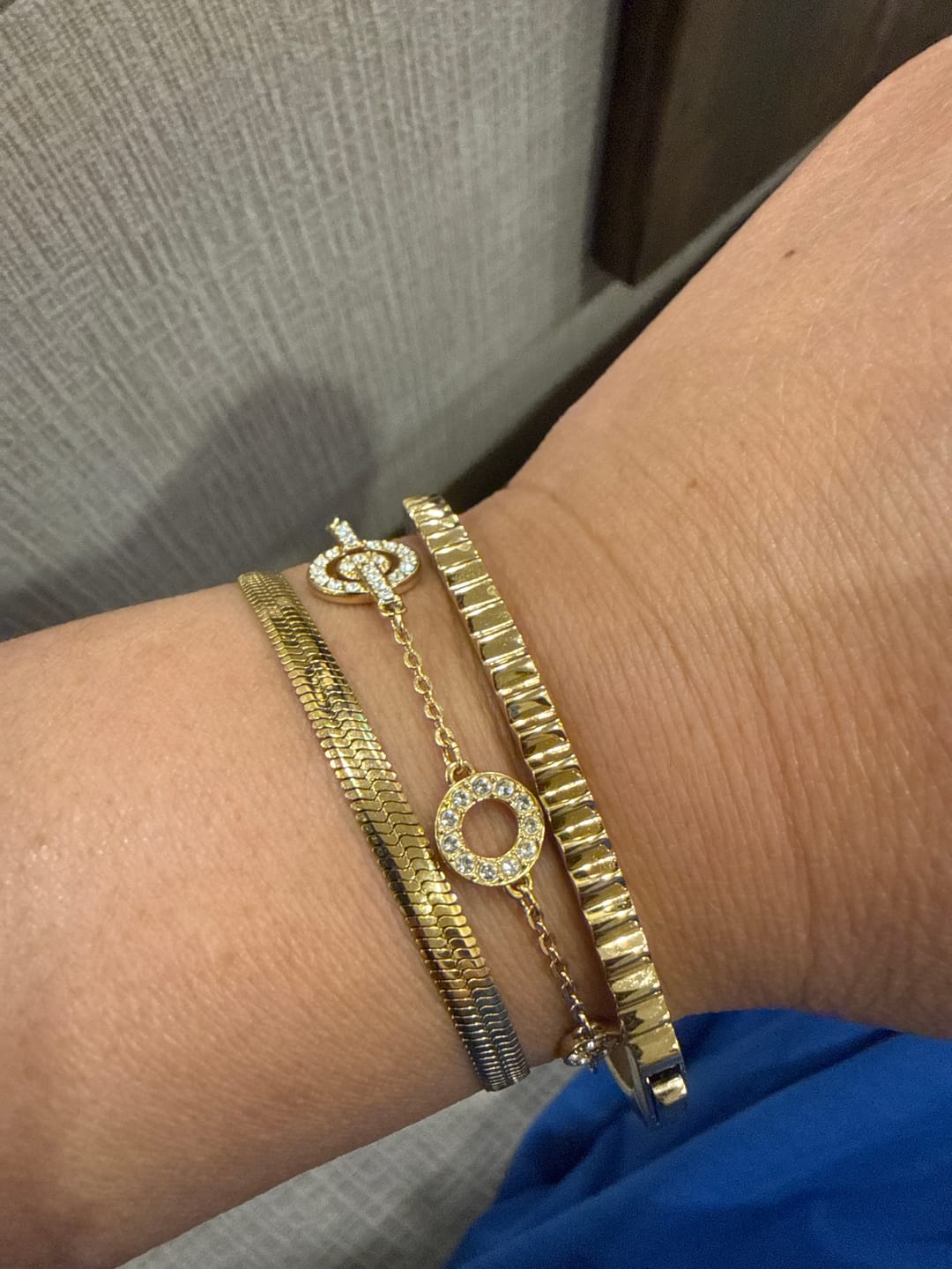 Customer photo review of Essentials Bracelet