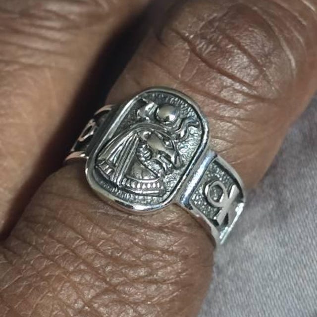 Customer photo review of 925 Sterling Silver Egyptian Goddess Sekhmet Ring