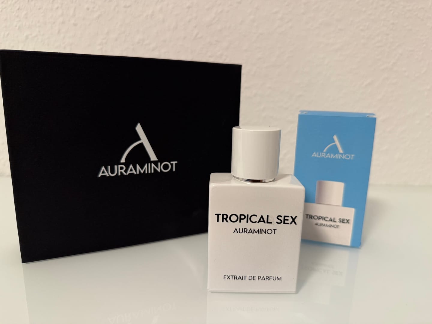 Customer photo review of TROPICAL SEX - Extrait de Parfum (50ml)