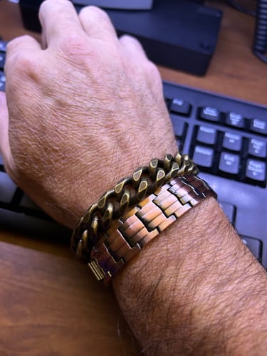 Customer photo review of Vitalis Copper Magnetic Bracelet : Helps Pair Veterans With A Service Dog Or Shelter Dog