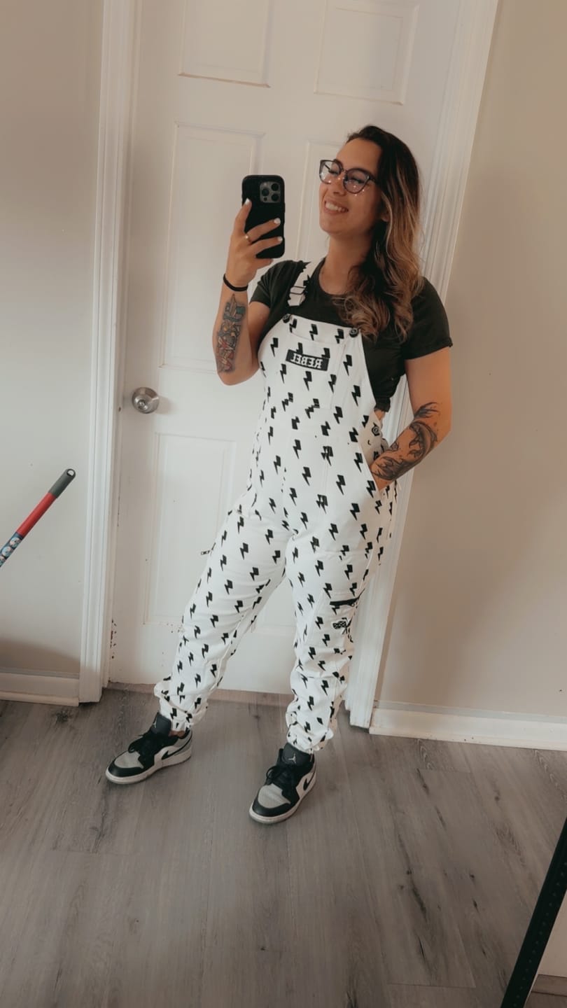 Customer photo review of Women's Overall in Bowie