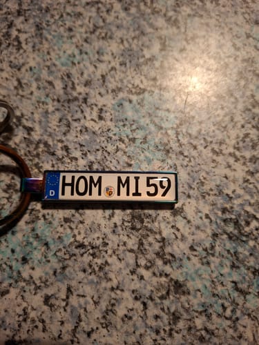 Customer photo review of Kennzeichen Schlüsselanhänger Mini Nummernschild Metall