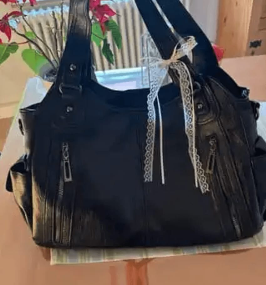 Customer photo review of Anna Crossbody Bag