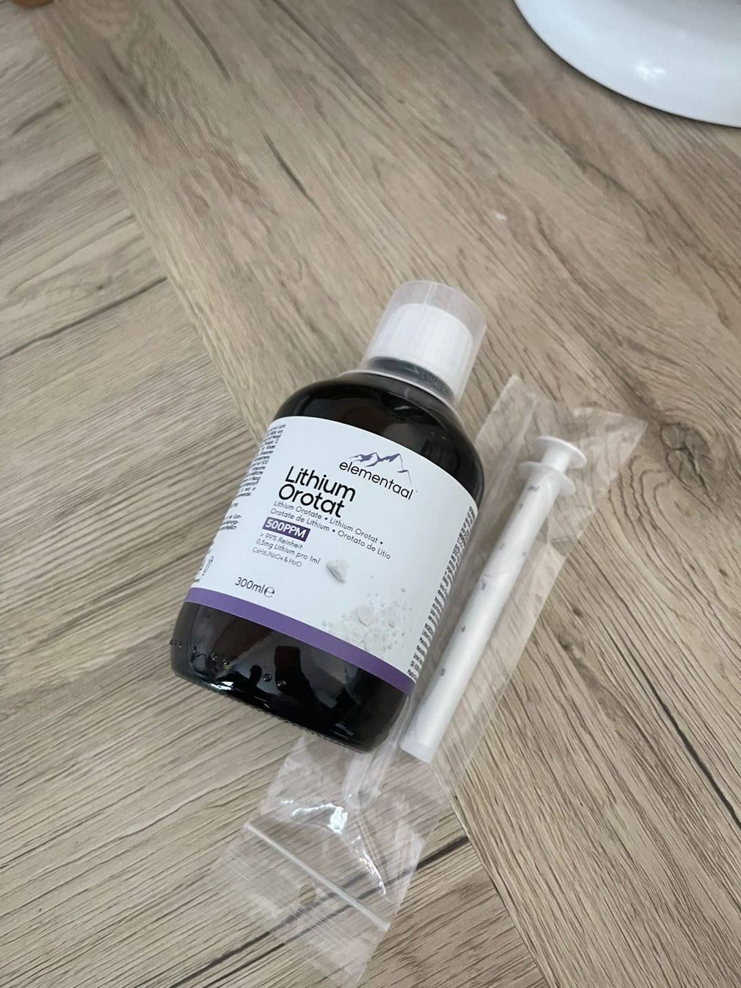 Customer photo review of Elementaal® Lithium Orotat | inkl. Dosierspritze, Messbecher & Pipette