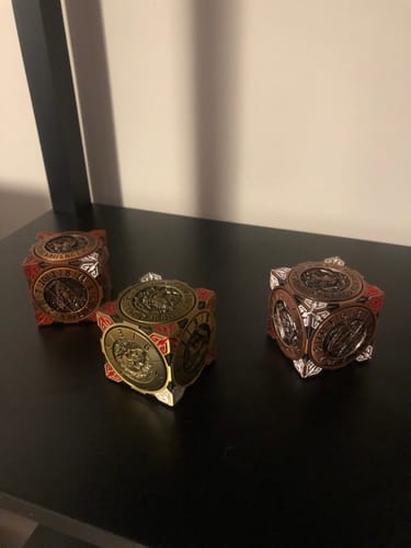 Customer photo review of Masters Dice Relic #001 – 7-in-1 Monster Cube Spinner DND Dice