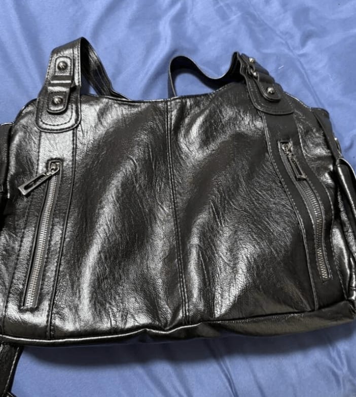 Customer photo review of Anna Crossbody Bag