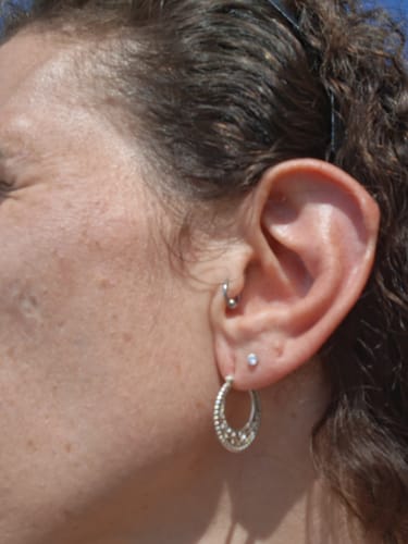 Customer photo review of עגילי חישוק תחרה מנדלה כסופים